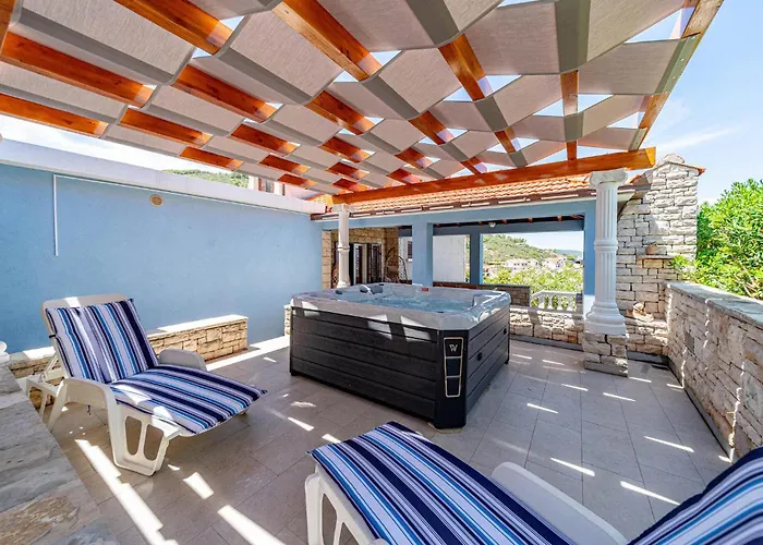 Holiday Home Prigradica With Fireplace 06 Ferienhaus
