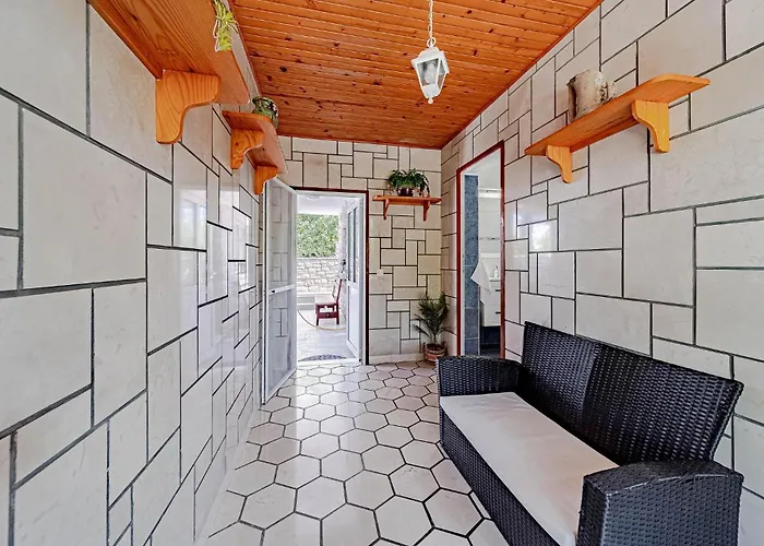 Ferienhaus Holiday Home Prigradica With Fireplace 06