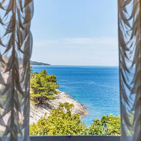 With Fireplace 06 Casa de Férias